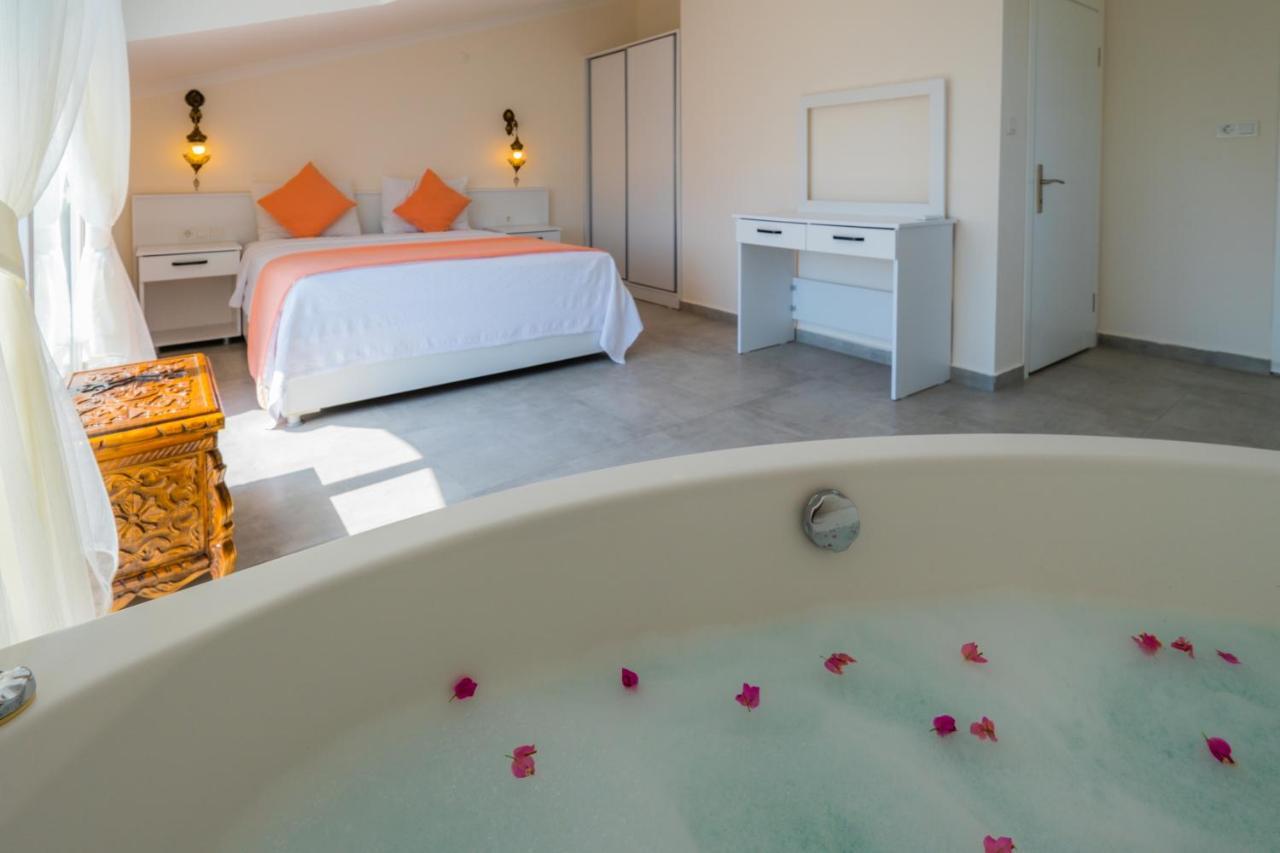 Infinity Beyaz Villa Fethiye Exteriör bild